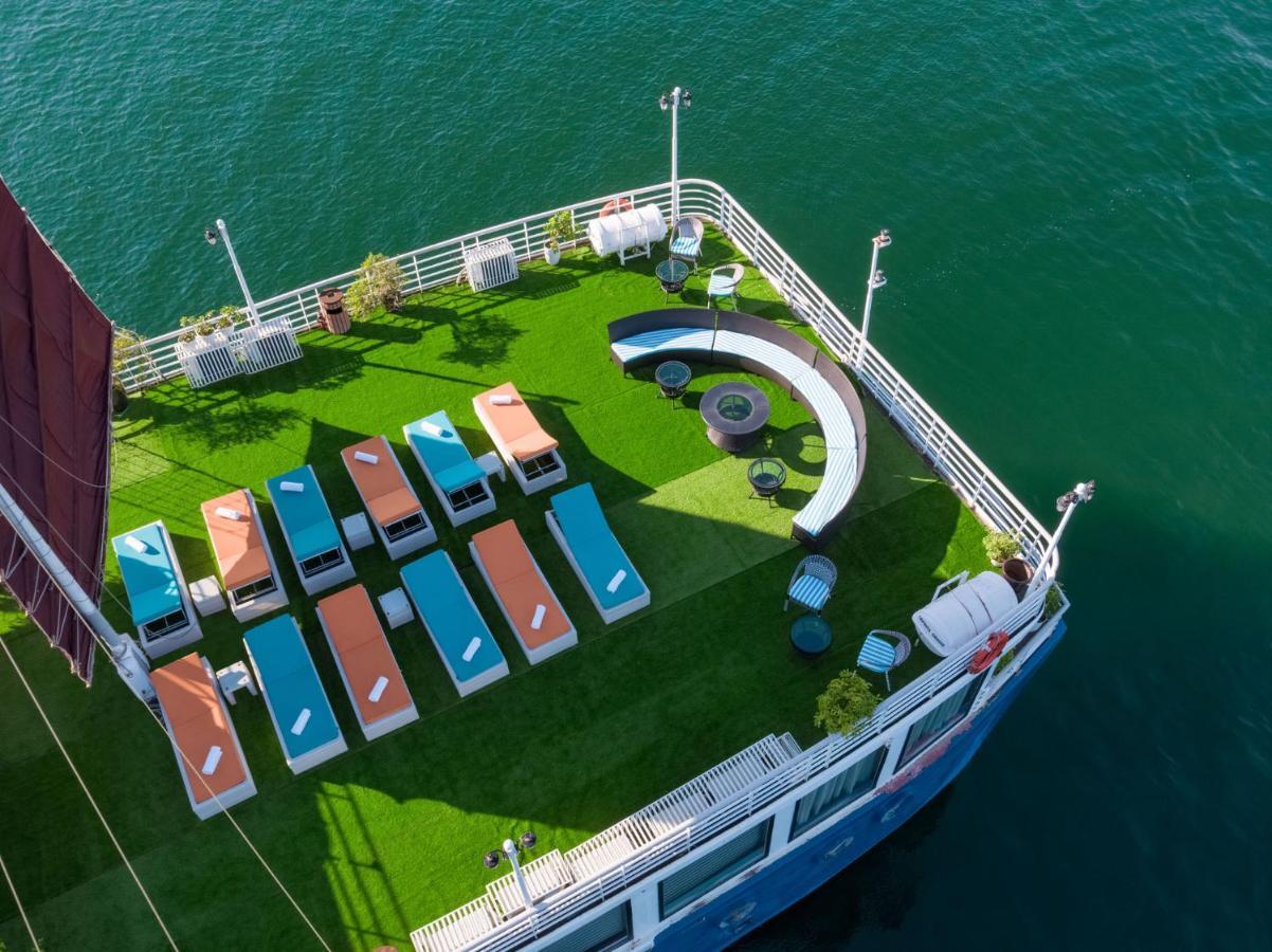 Lan Ha Lotus Cruise Hotel Ha Long Exterior photo
